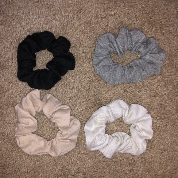 Scrunchies - Picture 6 of 8
